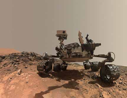 Марсианский зонд "Люпобытство" показал свои селфи на Марсе