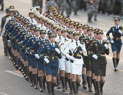 Яркие моменты военного парада -- Китайские войска