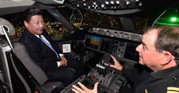 Си Цзиньпин посетил корпорацию "Boeing Commercial Airplanes"