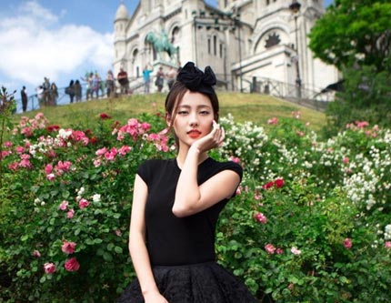 Восходящая актриса Чжан Цзяни