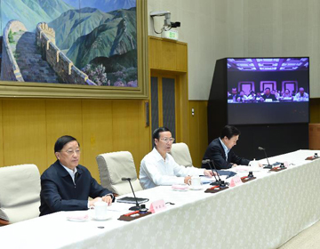 Чжан Гаоли подчеркнул необходимость ускорения работ по реконструкции трущобных районов в городах