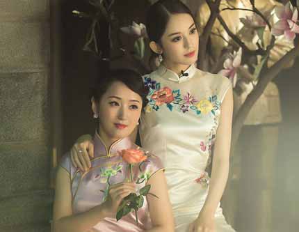 Красота китайского традиционного платья "Ципао"