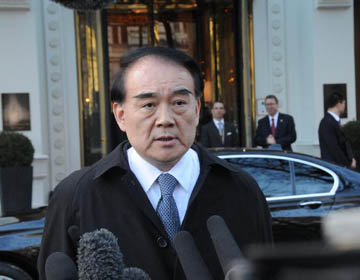Ли Баодун изложил китайскую позицию по сирийской проблеме на втором совещании по 
Сирии