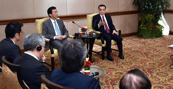 Состоялась встреча Ли Кэцяна с представителями торгово-промышленных кругов Малайзии