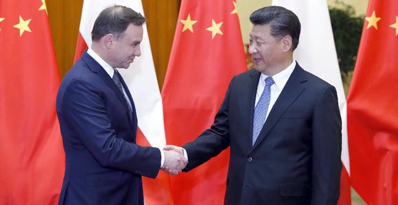 Си Цзиньпин провел переговоры с президентом Польши