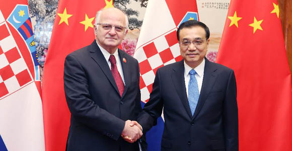 Премьер Госсовета КНР Ли Кэцян встретился со спикером парламента Хорватии Йосипом 
Леко