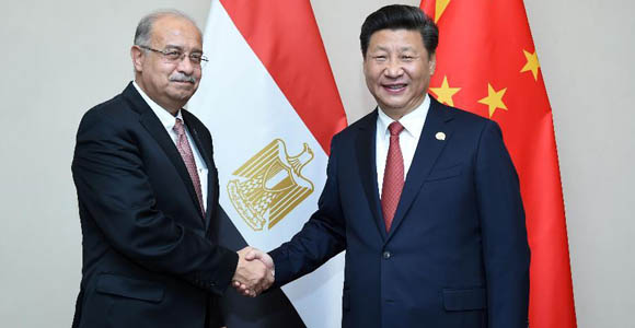 Си Цзиньпин встретился с премьер-министром Египта Шерифом Исмаилом