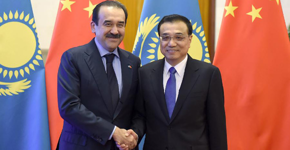 Китай и Казахстан намерены углубить сотрудничество в области производственных мощностей 
-- Ли Кэцян