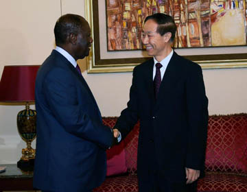 Президент Кот-д'Ивуара встретился с Ван Цзяжуем