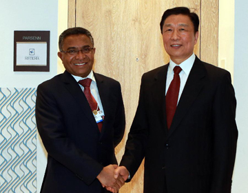Ли Юаньчао встретился с премьер-министром Восточного Тимора Р. Араужу