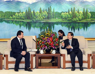Го Шэнкунь провел встречу с председателем Госкомитета национальной безопасности Таджикистана