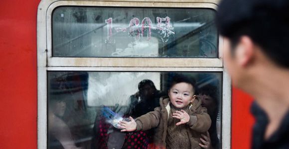 В предпраздничные дни на транспортную систему Китая увеличилась нагрузка