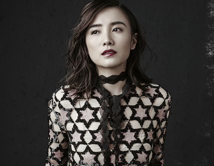 Актриса Сун Цзя позирует для модного журнала