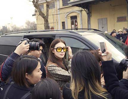 Актриса Чжан Юйци участвовала в мероприятиях в рамках Нелели Мода в Милане