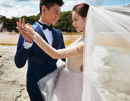 Опубликованы свадебные фотографии У Цзилун и Лю Шиши