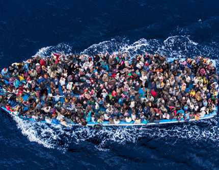 УВКБ ООН: число жертв среди нелегально переправлявшихся через Средиземное море за неделю может составлять 700 человек