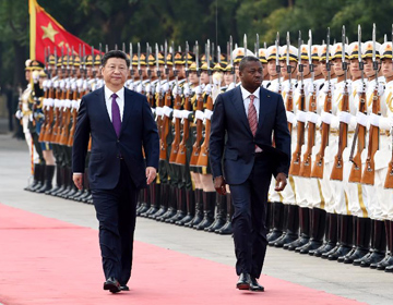 Китай намерен совместными усилиями с Того поднимать двустороннюю традиционную дружбу к новым вершинам -- Си Цзиньпин