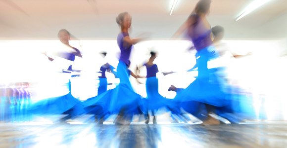 Танцевальный класс в Хэнъянском институте искусств
