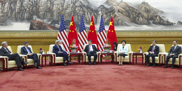 Си Цзиньпин встретился с Дж.Керри и Дж.Лью в Пекине