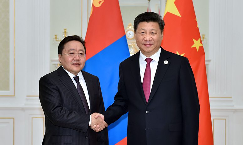 Си Цзиньпин встретился с президентом Монголии Цахиагийном Элбэгдоржем