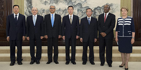 Чжан Гаоли встретился с зарубежными участниками совещания руководителей высших органов финансового контроля стран БРИКС