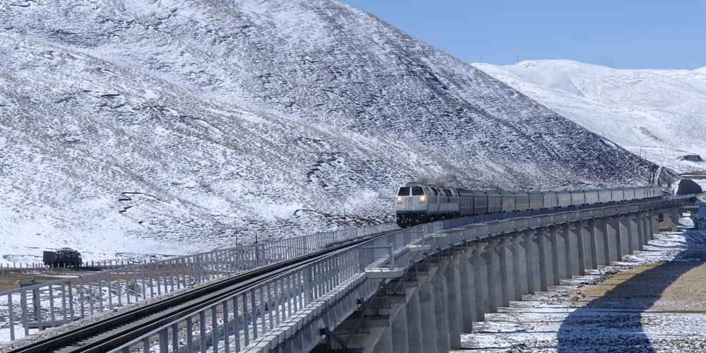 Самая высокогорная железная дорога отмечает 10-летнюю годовщину