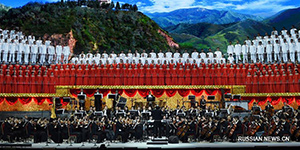 В Пекине прошел гала-концерт в честь 95-летия Коммунистической партии Китая