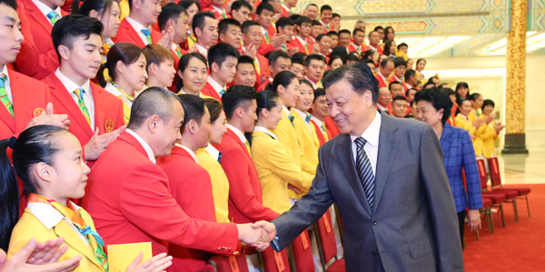 Лю Юньшань встретился с китайской олимпийской делегацией