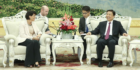 Зампредседателя КНР Ли Юаньчао провел встречи с гостями из Швейцарии и Бутана