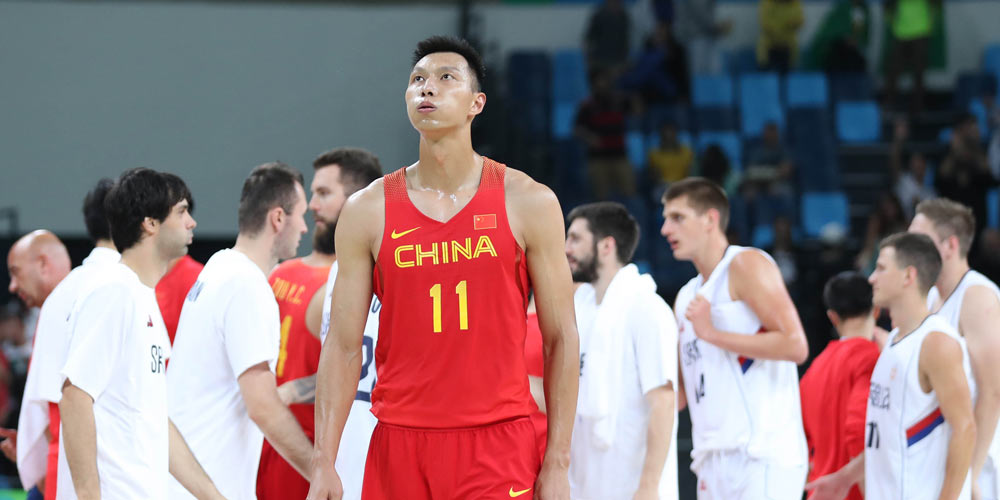 Китайские баскетболисты проиграли соперникам из Сербии в матче группы А в турнире по баскетболу на Олимпиаде-2016