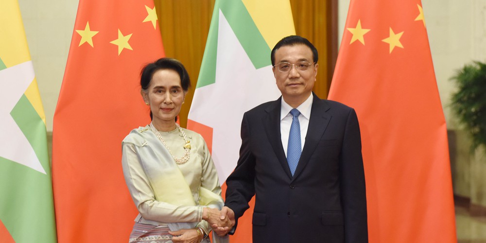 Ли Кэцян провел переговоры с госсоветником Мьянмы Аун Сан Су Чжи