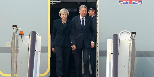 Премьер-министр Великобритании Т. Мэй прибыла в Китай для участия в саммите "Группы 20"