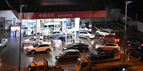 Китай объявил о крупнейшем в 2016 году повышении цен на бензин и дизельное топливо