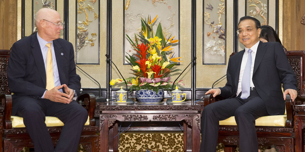 Ли Кэцян призвал к скорейшему завершению переговоров по двустороннему инвестиционному соглашению с США