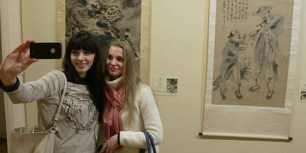 В Киеве открылась выставка "Живопись и графика Азии"