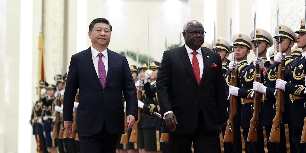 Китай и Сьерра-Леоне установили отношения всестороннего стратегического сотрудничества 
и партнерства