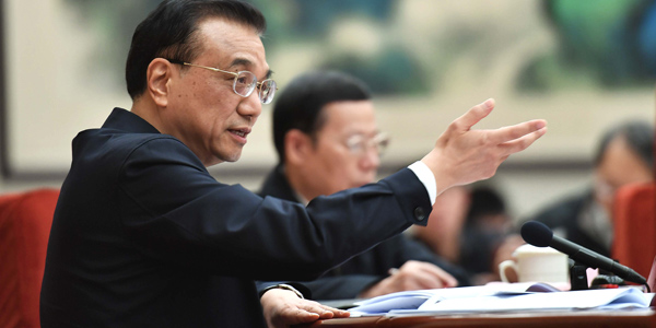 Ли Кэцян призвал прилагать усилия для содействия развитию Западного Китая
