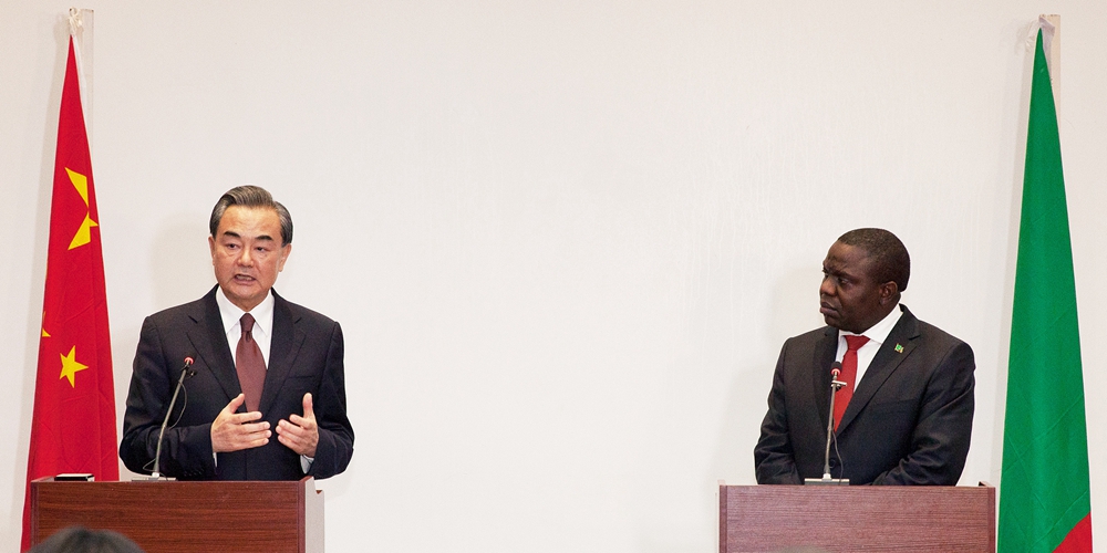 Состоялись переговоры между главами МИД Китая и Замбии