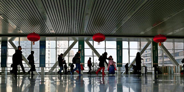 В Китае наступил пик обратных пассажирских перевозок после праздника Весны