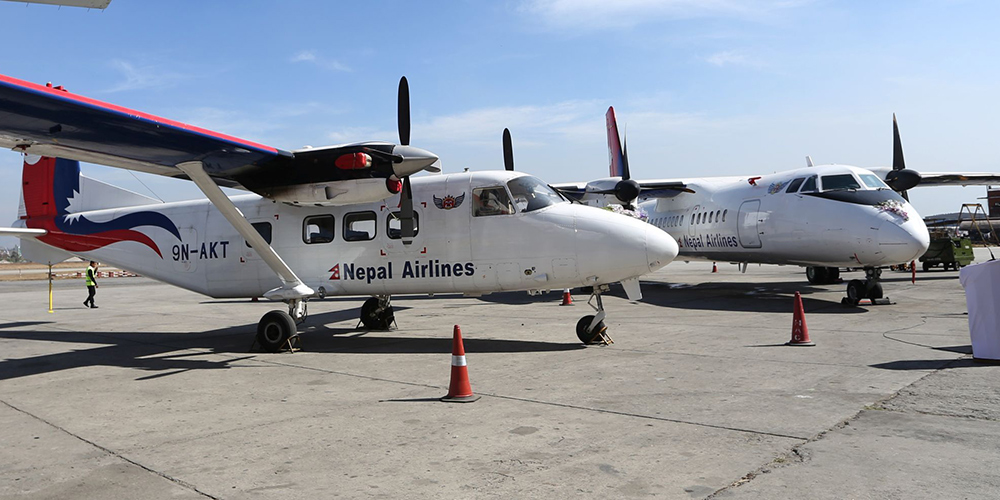 Китайские самолеты "Синьчжоу-60" и "Юнь-12E" поставлены в Непал