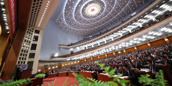 /Сессии ВСНП и ВК НПКСК/ Ли Кэцян: в прошедшем году Китай осуществлял плодотворную 
дипломатическую деятельность