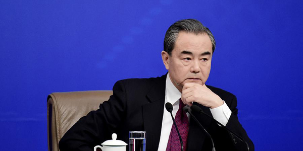 Ван И: Китайско-американские отношения двигаются в направлении стабильного и позитивного 
развития