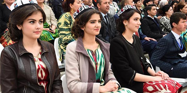 В Таджикистане отметили праздник Навруз