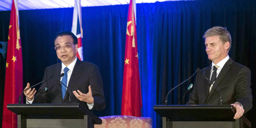 Главы правительств КНР и Новой Зеландии встретились с журналистами