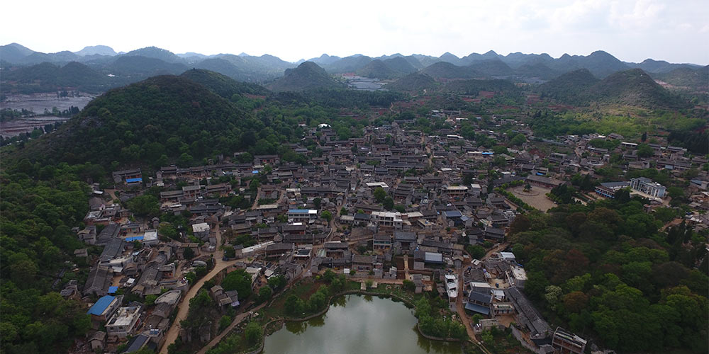 "Древняя каменная деревня" Нохэй в провинции Юньнань