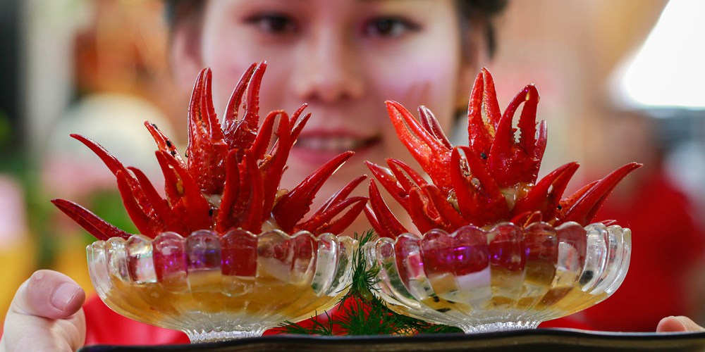 Кулинарный чемпионат по приготовлению омаров в провинции Цзянсу