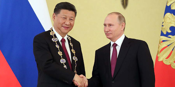 Главы Китая и России решили укреплять и развивать межгосударственные отношения