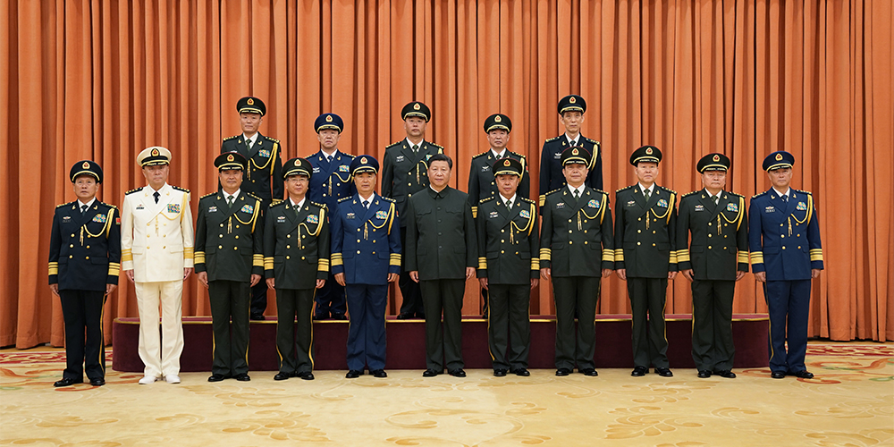Торжественная церемония присвоения высших воинских званий состоялась в Пекине