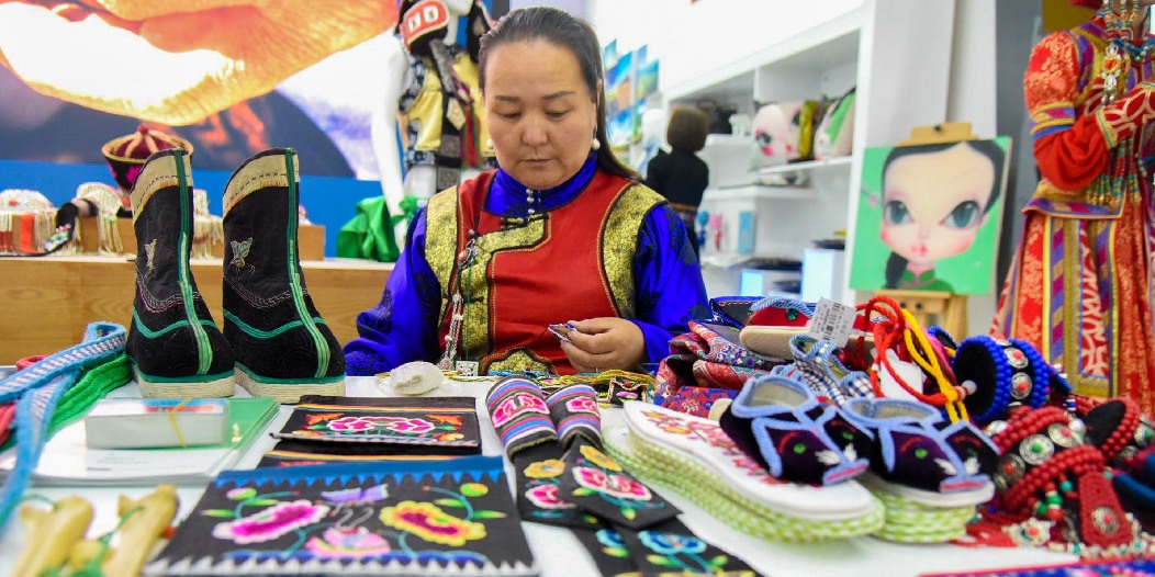 В Хух-Хото открылась 2-я Выставка-ярмарка культурной продукции АР Внутренняя Монголия