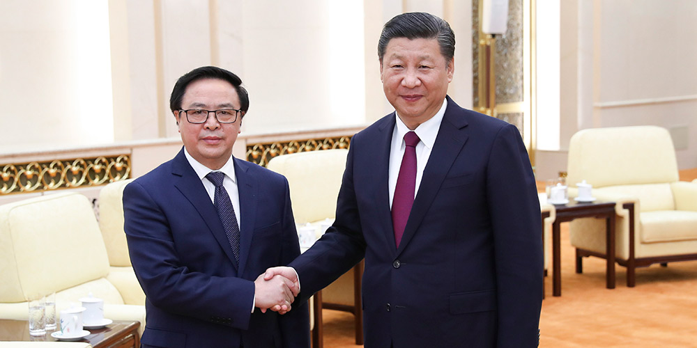 Си Цзиньпин призвал содействовать здоровому и стабильному развитию отношений между Китаем и Вьетнамом